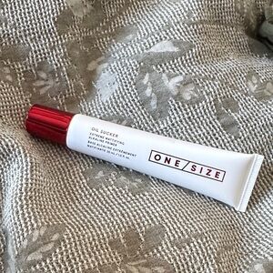 ONE/SIZE Oil Sucker Primer with Red Cap